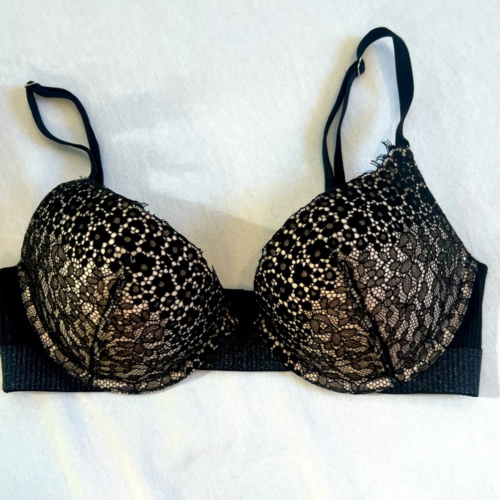 Victoria’s Secret Black lace bra